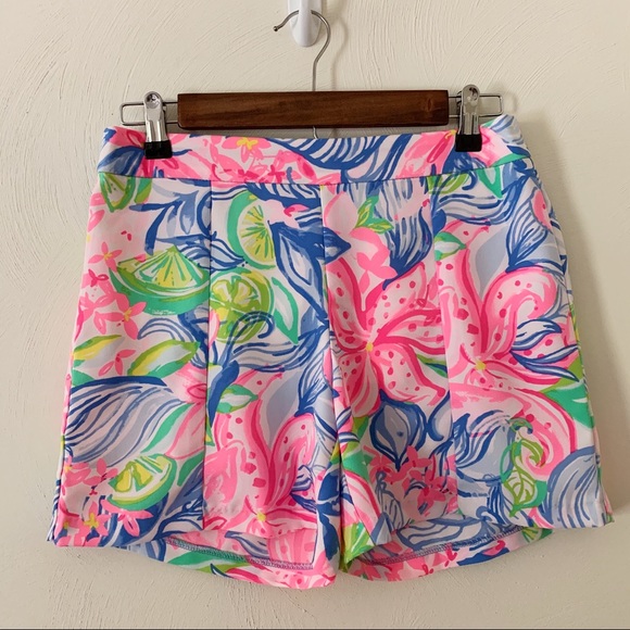 Lilly Pulitzer Ariana Stretch Shorts Size 2 - Picture 2 of 4